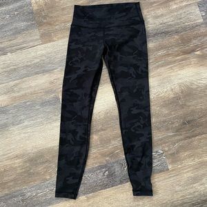 8 dark camo wunder under high rise tight 28in